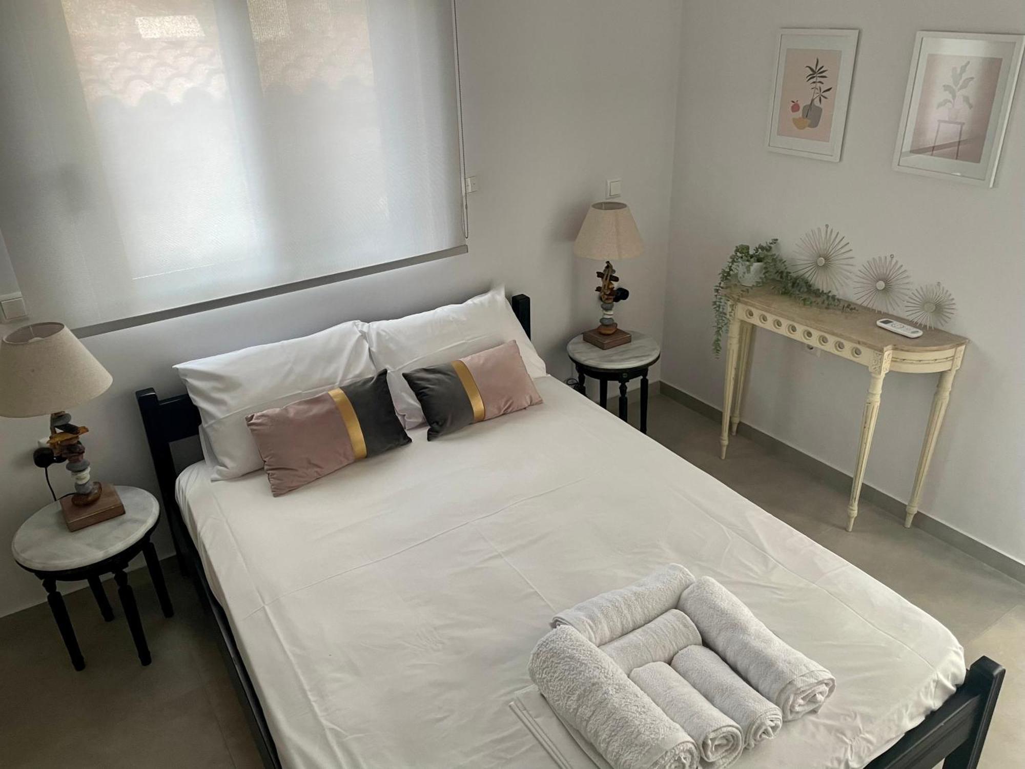 Villa Isabella Aegina Vathi  Экстерьер фото